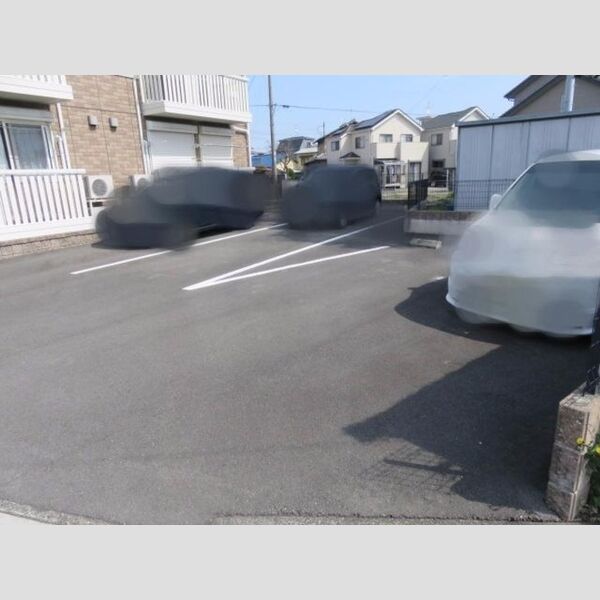 駐車場 (駐車場)