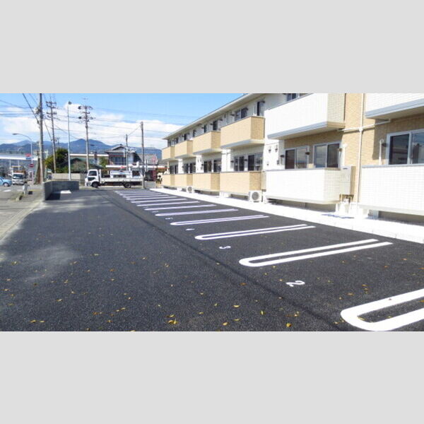 駐車場 (駐車場)
