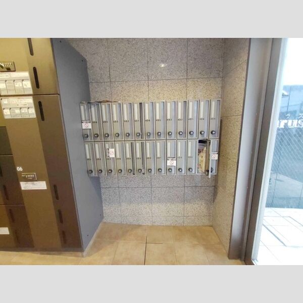 現地周辺 (集合ポスト)