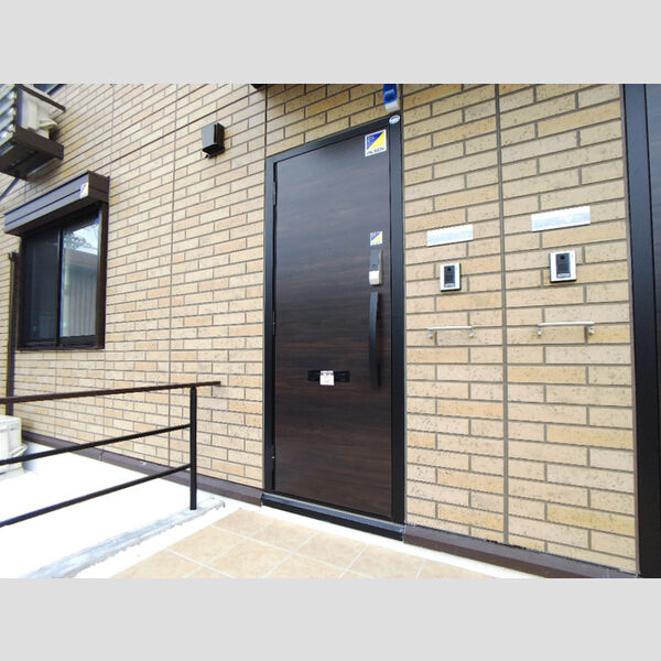 エントランス (エントランス)