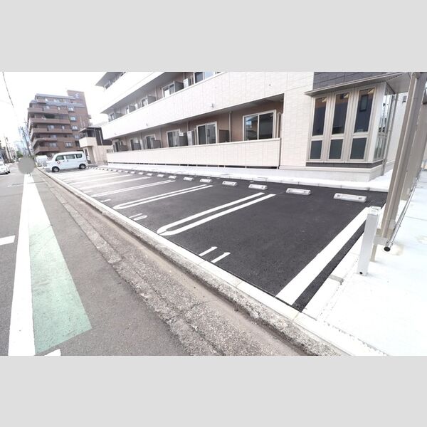 駐車場 (駐車場)