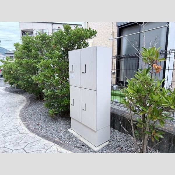 現地周辺 (宅配ボックス)