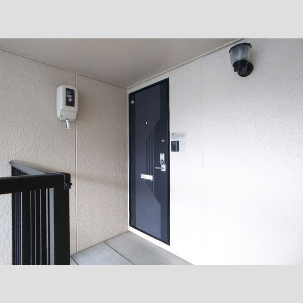 エントランス (エントランス)