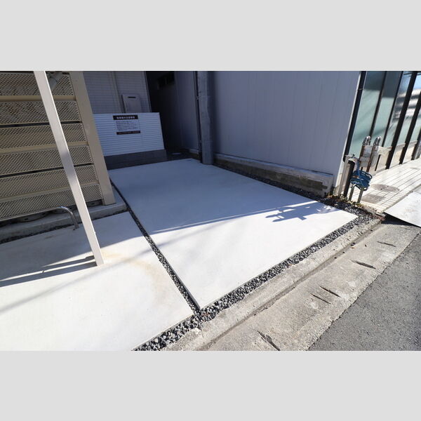 駐車場 (駐車場)