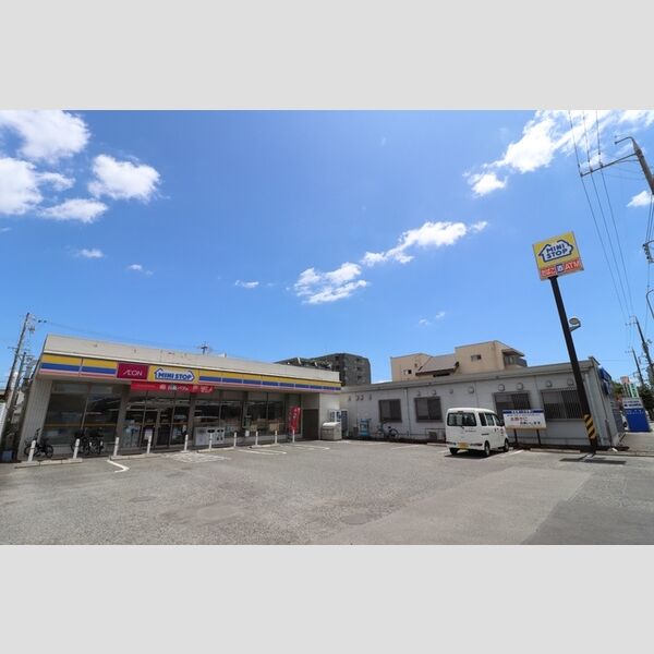 現地周辺 (ミニストップ静岡中田店 290m)