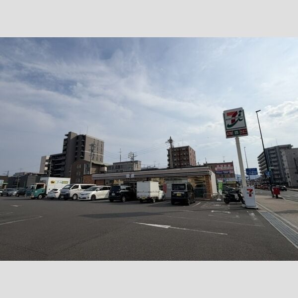 現地周辺 (セブンイレブン静岡大坪町店(435m))