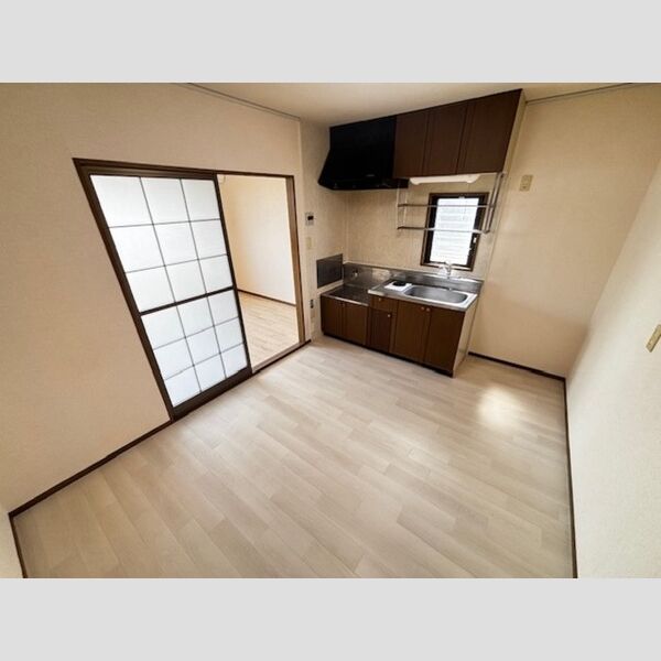 居室・リビング (DK)