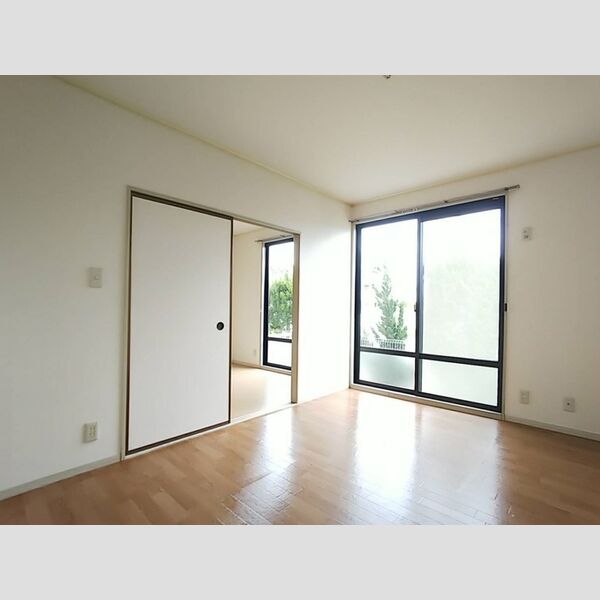 居室・リビング (南洋室)