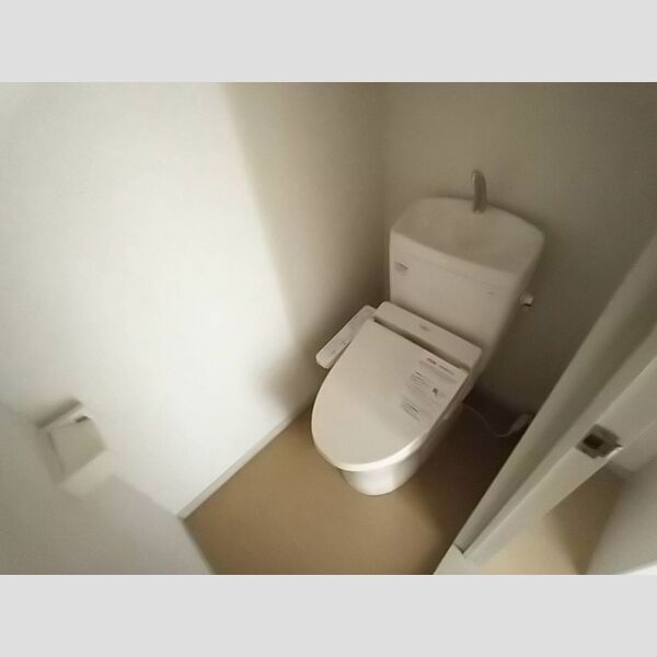 トイレ (温水洗浄暖房便座)