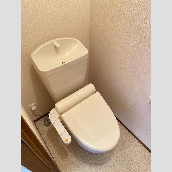 トイレ (温水洗浄暖房便座)