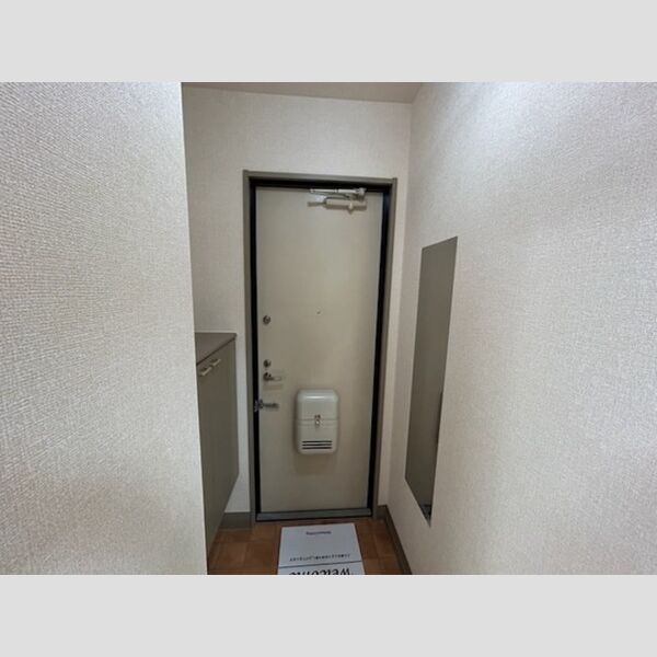 玄関 (玄関)