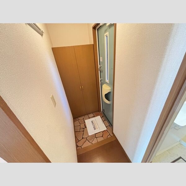 玄関 (玄関)
