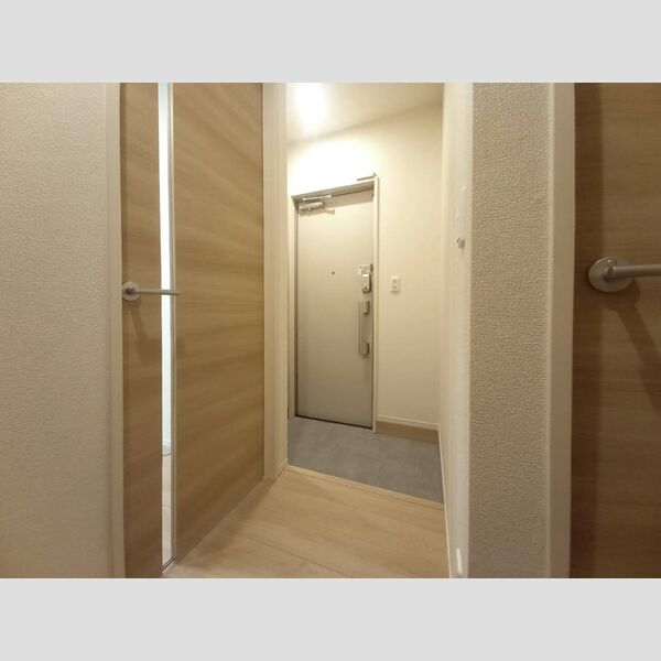 玄関 (玄関)