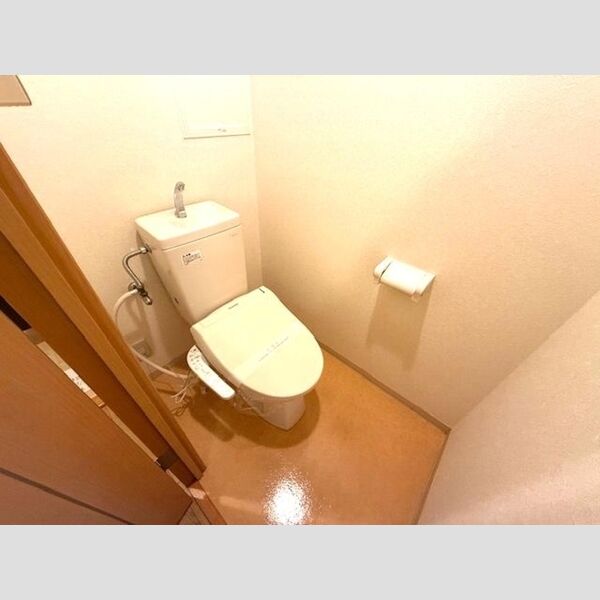 トイレ (温水洗浄暖房便座)