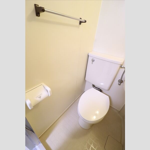 トイレ (トイレ部分)