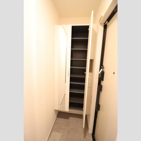 収納 (シューズボックス)