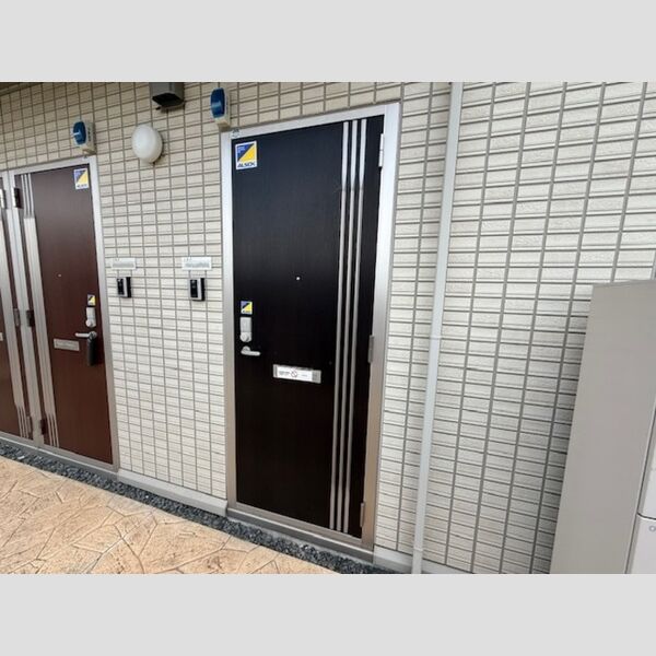 玄関 (玄関)
