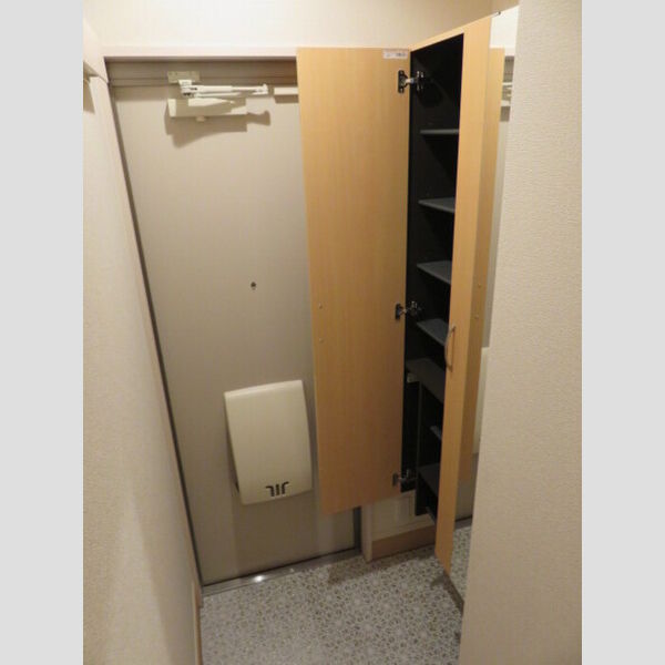 玄関 (玄関)