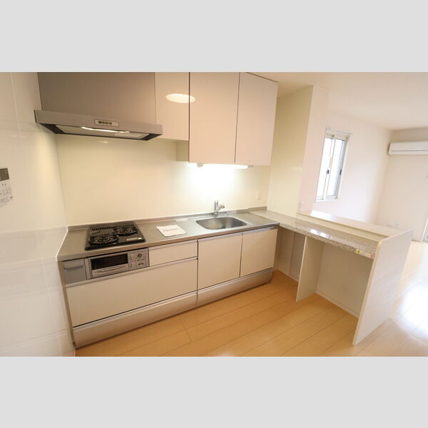 キッチン (システムキッチン)