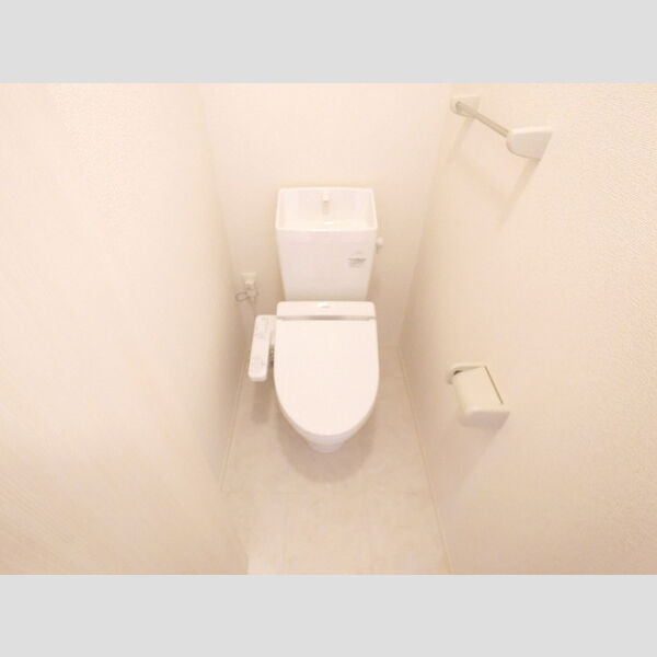 トイレ (温水洗浄便座)