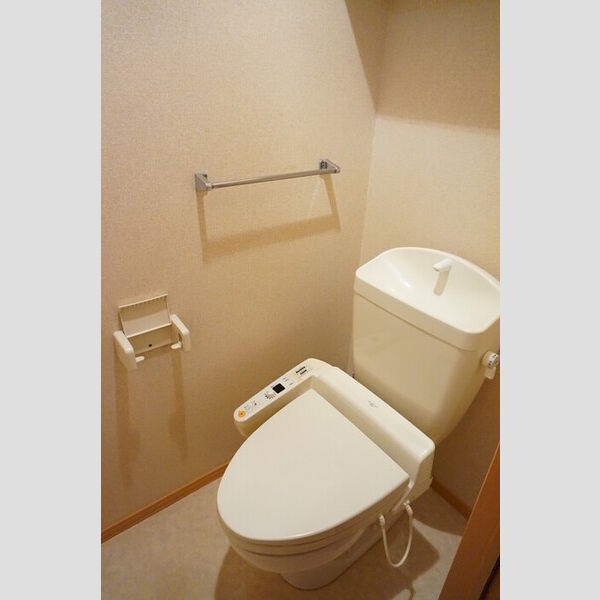 トイレ (温水洗浄暖房便座)