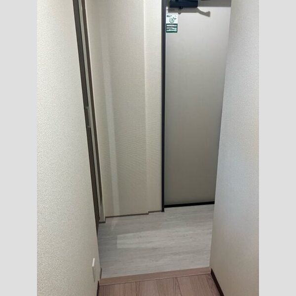 玄関 (玄関)