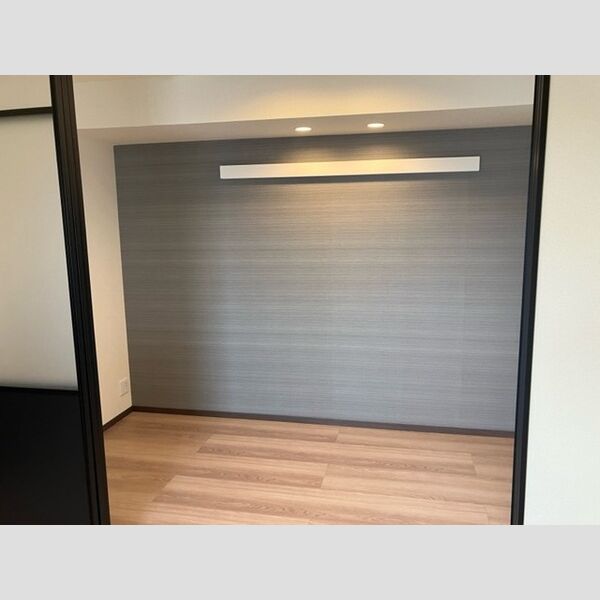 その他 (洋室)