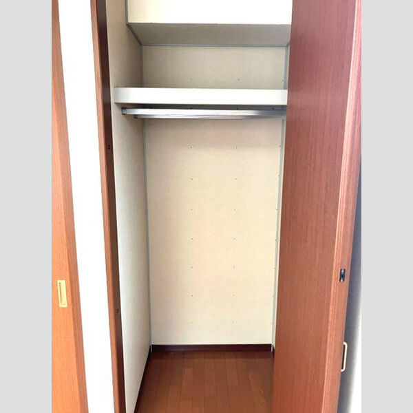 収納 (クローゼット)