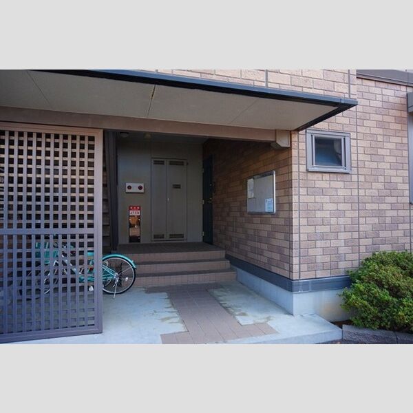 現地周辺 (ロビー)