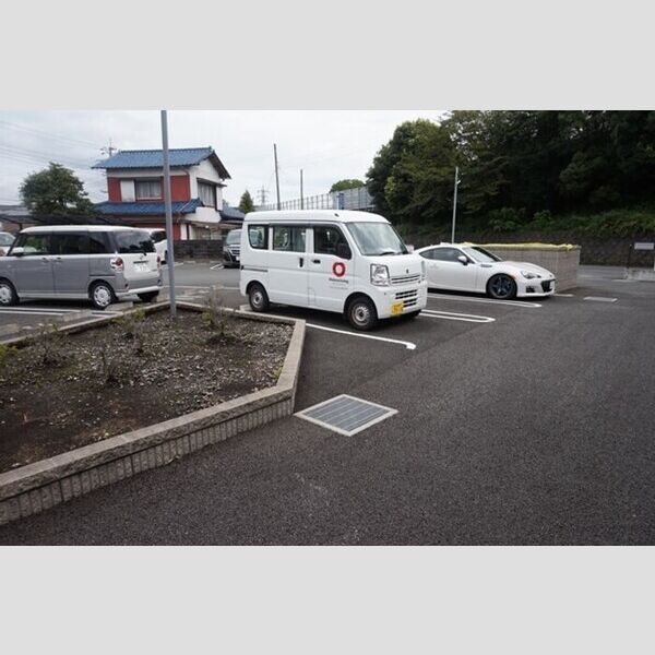 駐車場 (駐車場)