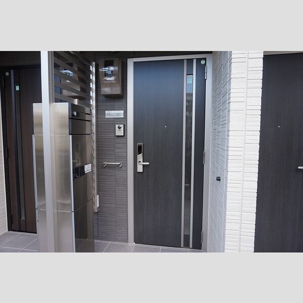 エントランス (エントランス)