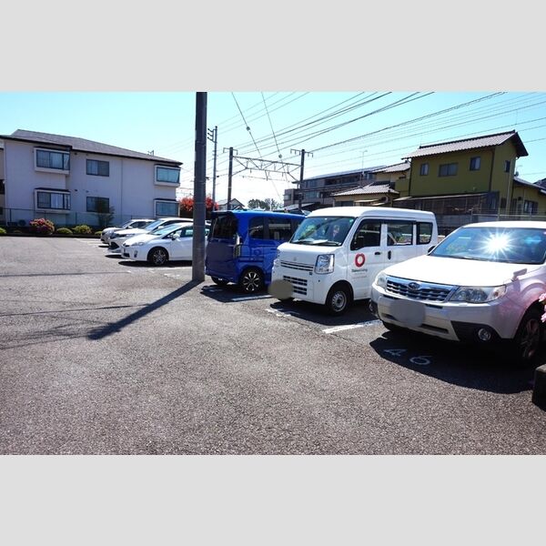 駐車場 (駐車場)