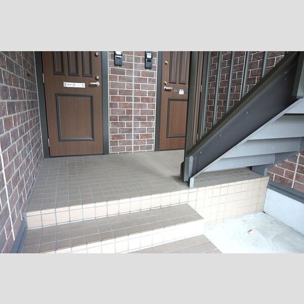 現地周辺 (ロビー)