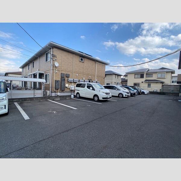 駐車場 (駐車場)