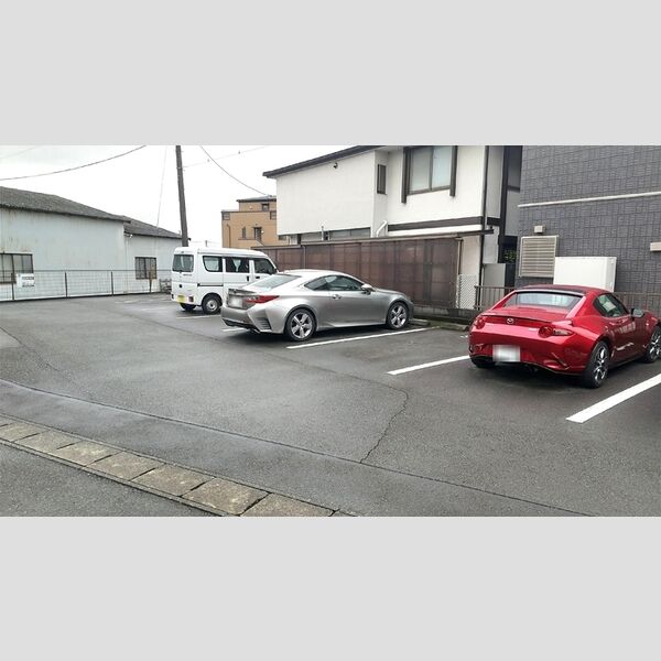 駐車場 (駐車場)