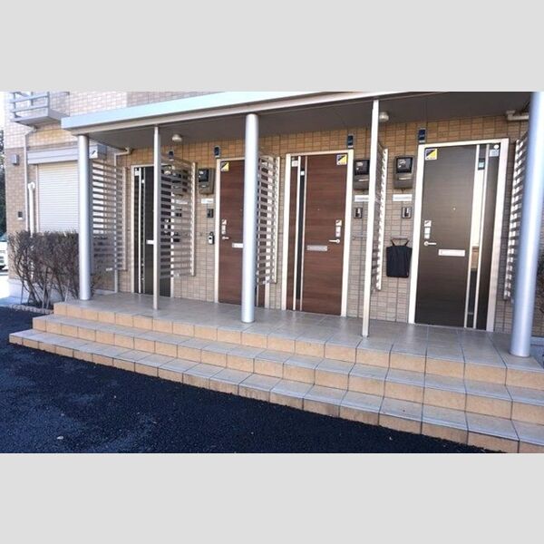 現地周辺 (ロビー)