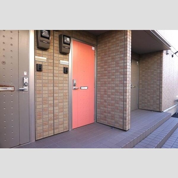 エントランス (エントランス)