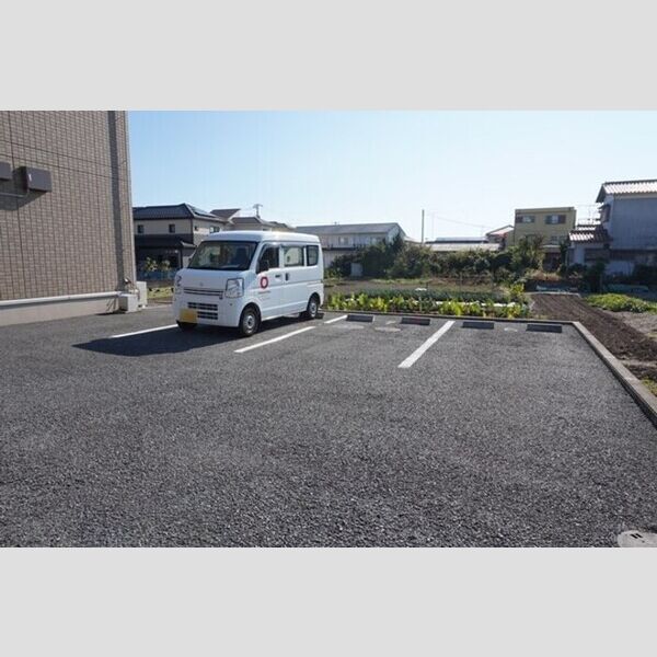 駐車場 (駐車場)