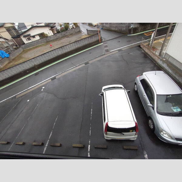 駐車場 (駐車場)