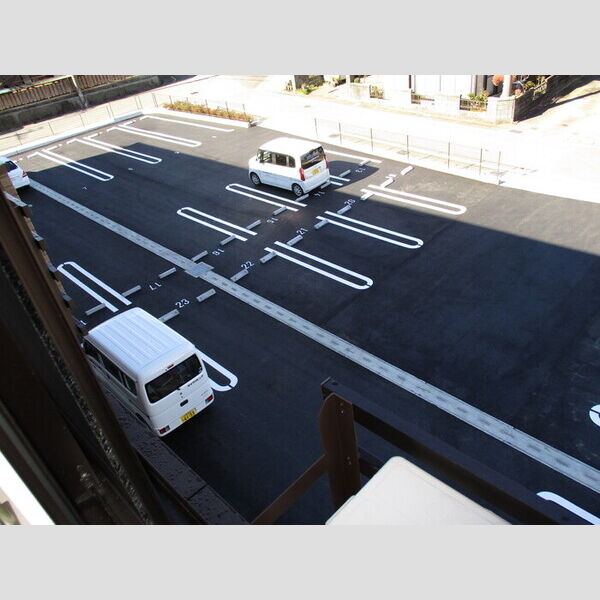 駐車場 (駐車場)