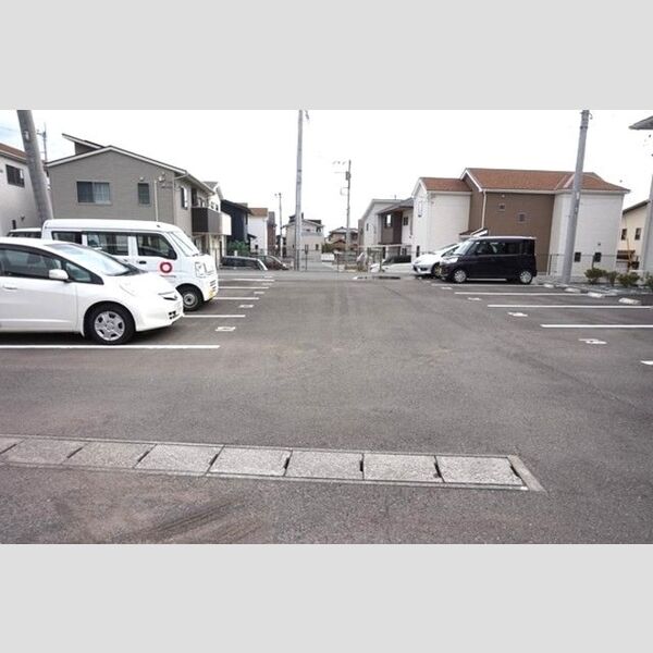 駐車場 (駐車場)