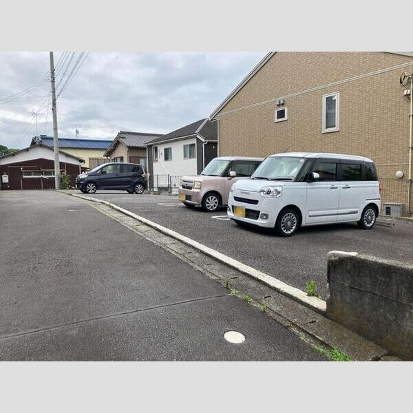 駐車場 (駐車場)