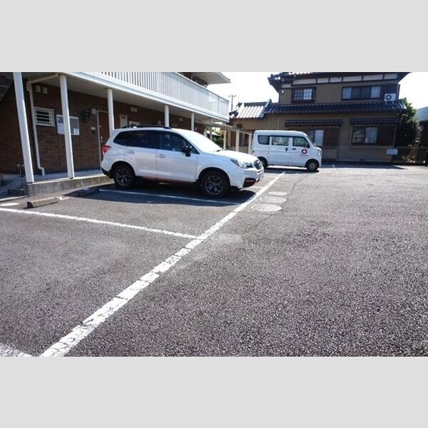 駐車場 (駐車場)