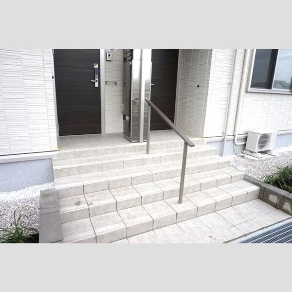 現地周辺 (ロビー)