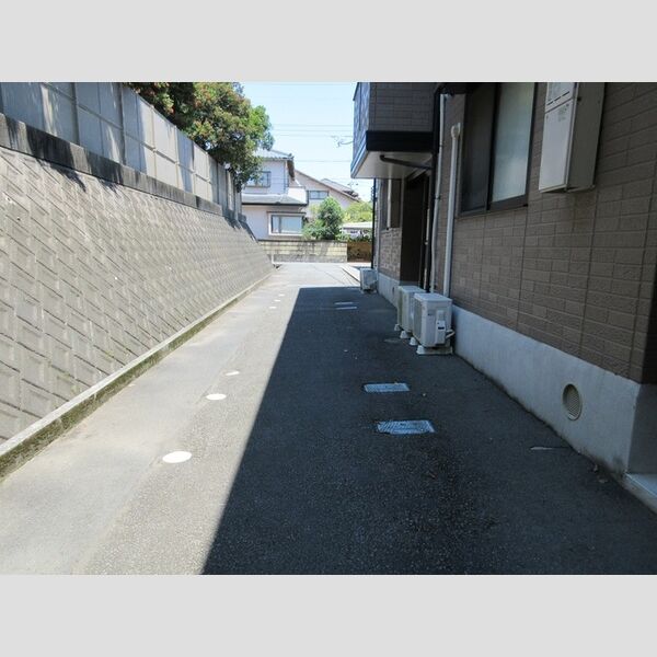 エントランス (エントランス)
