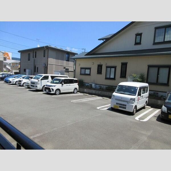 駐車場 (駐車場)