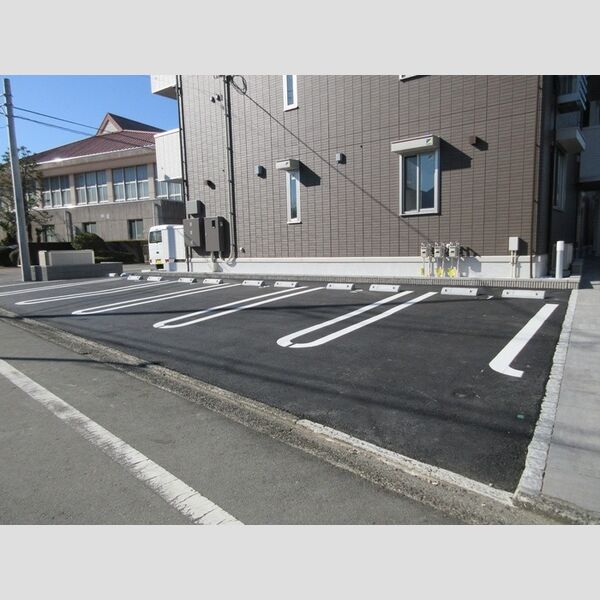 駐車場 (駐車場)