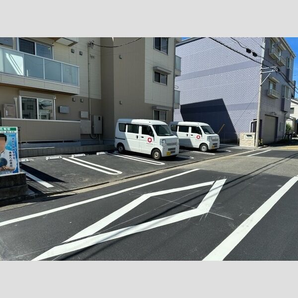 駐車場 (駐車場)