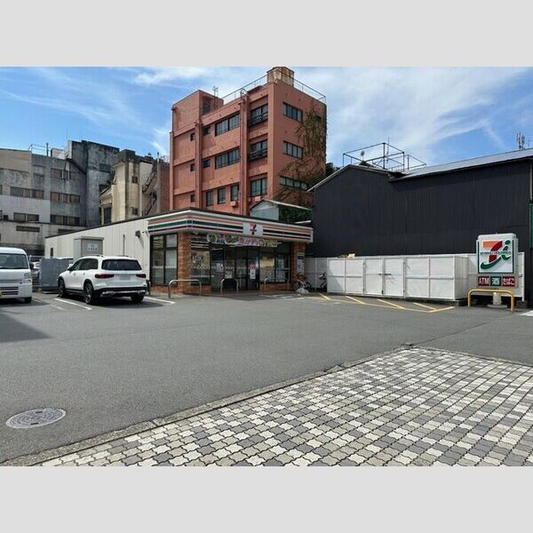現地周辺 (セブンイレブン沼津大手町4丁目店)