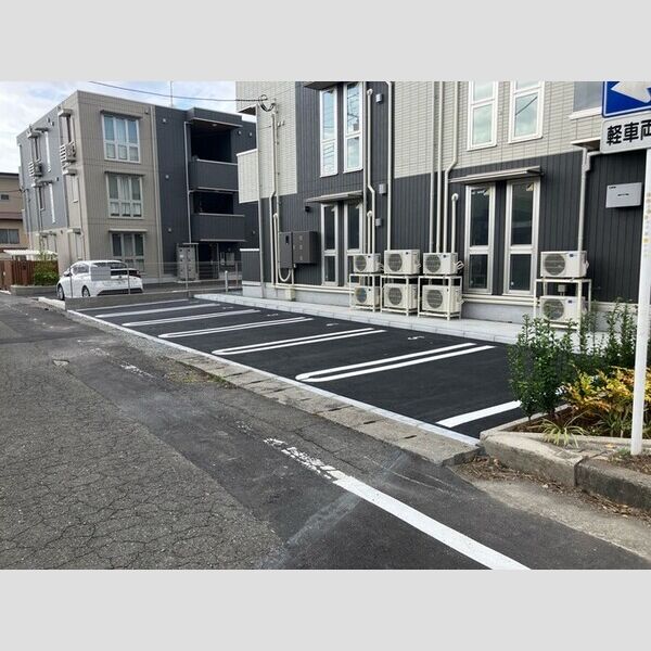駐車場 (駐車場)